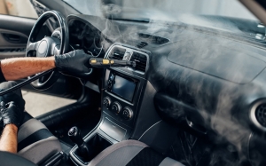 5 Reasons of Hiring a Professional to Clean Your Car's Interior